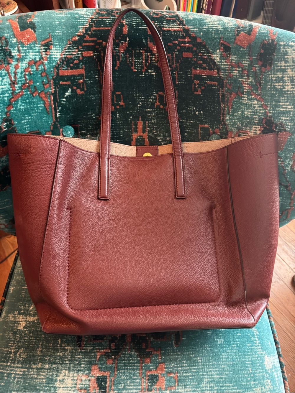 Women's Leather Tote Bag in Burgundy - Picture 1 of 6
